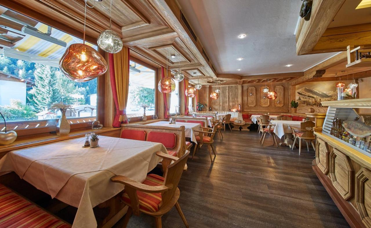 Apart-Hotel Forellenhof Saalbach-Hinterglemm Bagian luar foto