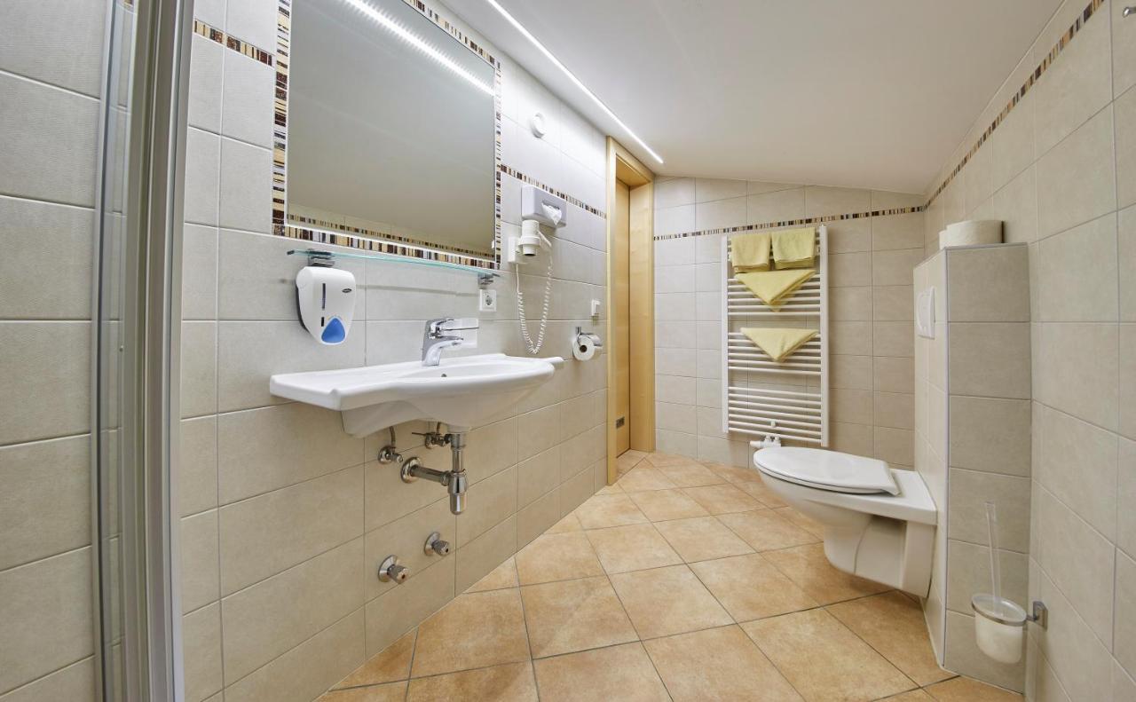 Apart-Hotel Forellenhof Saalbach-Hinterglemm Bagian luar foto
