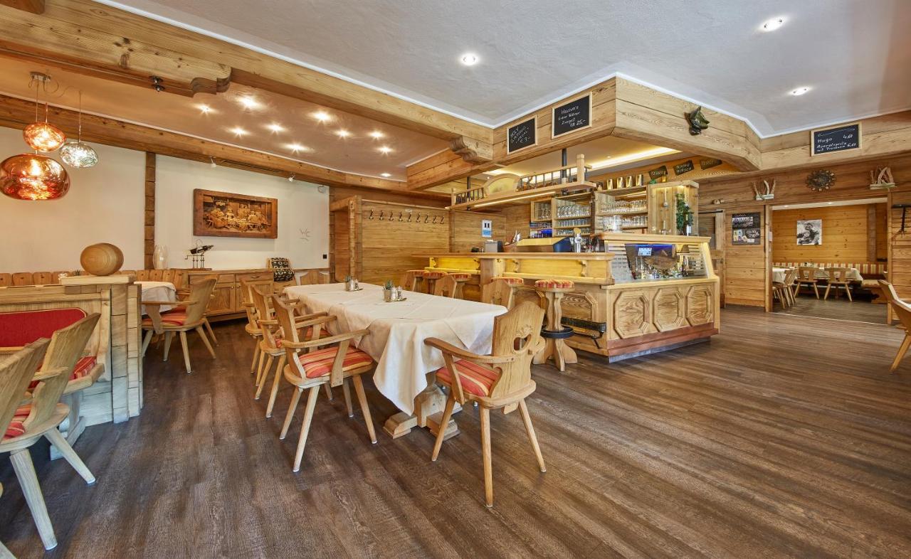 Apart-Hotel Forellenhof Saalbach-Hinterglemm Bagian luar foto