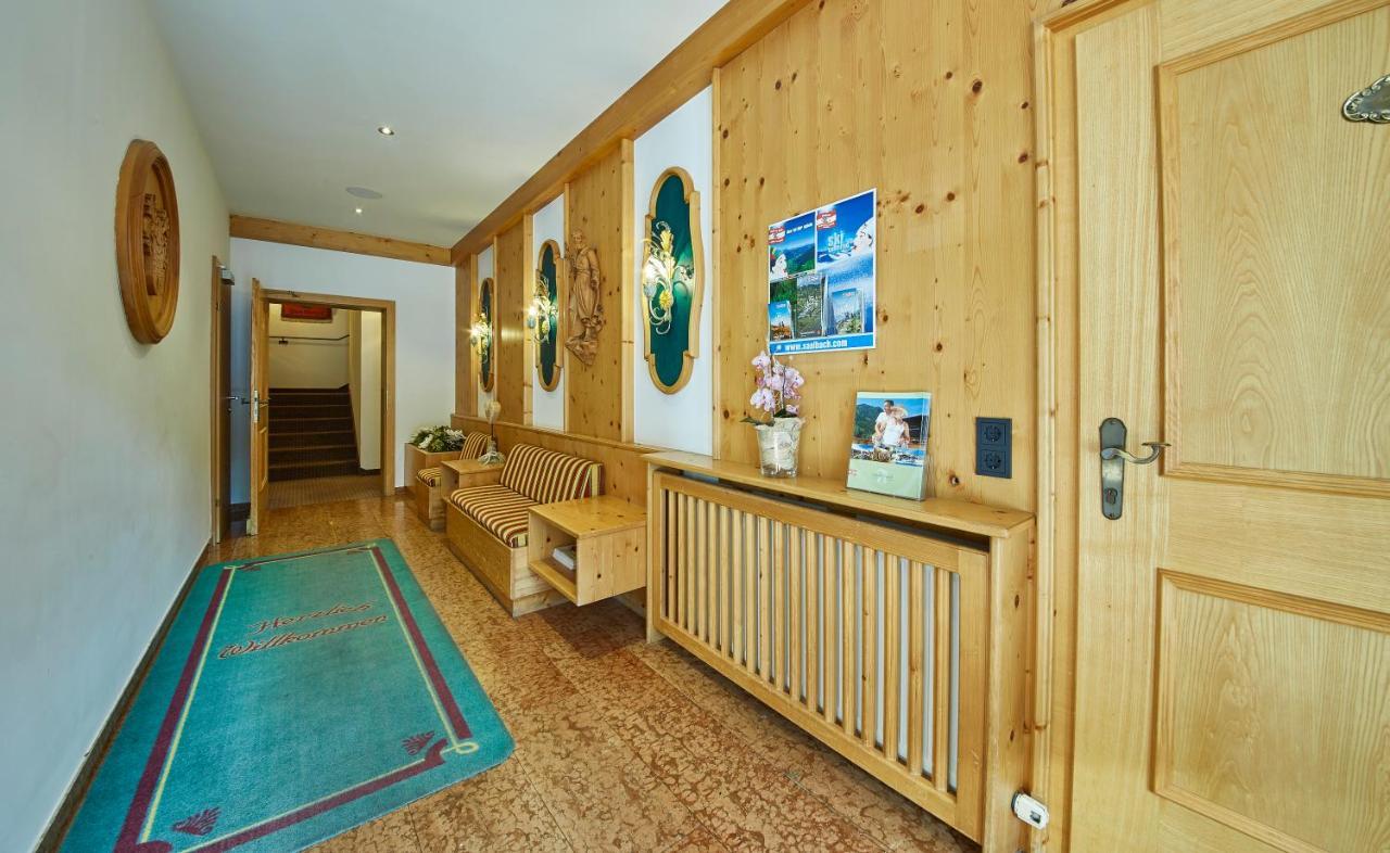 Apart-Hotel Forellenhof Saalbach-Hinterglemm Bagian luar foto